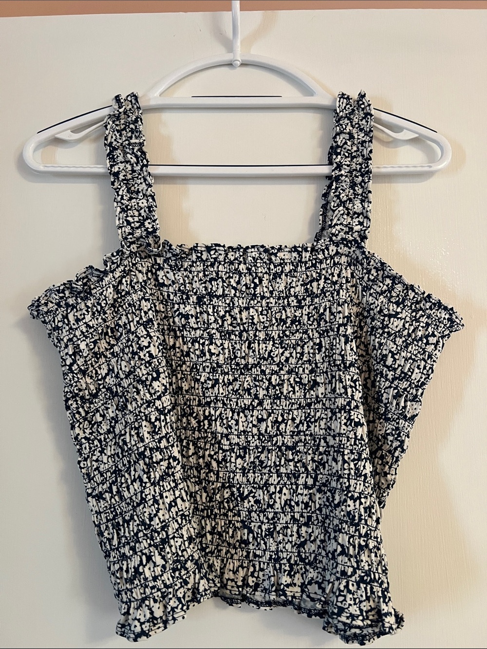 Old Navy top